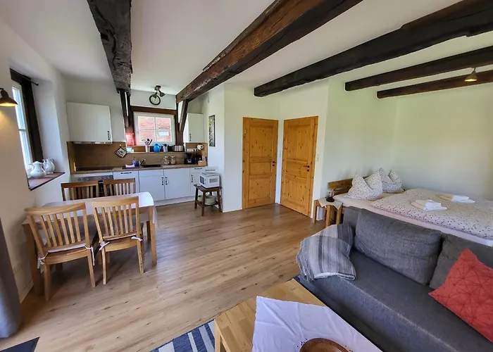 Altes Backhaus Bauernhof Vogel * Rohrsen